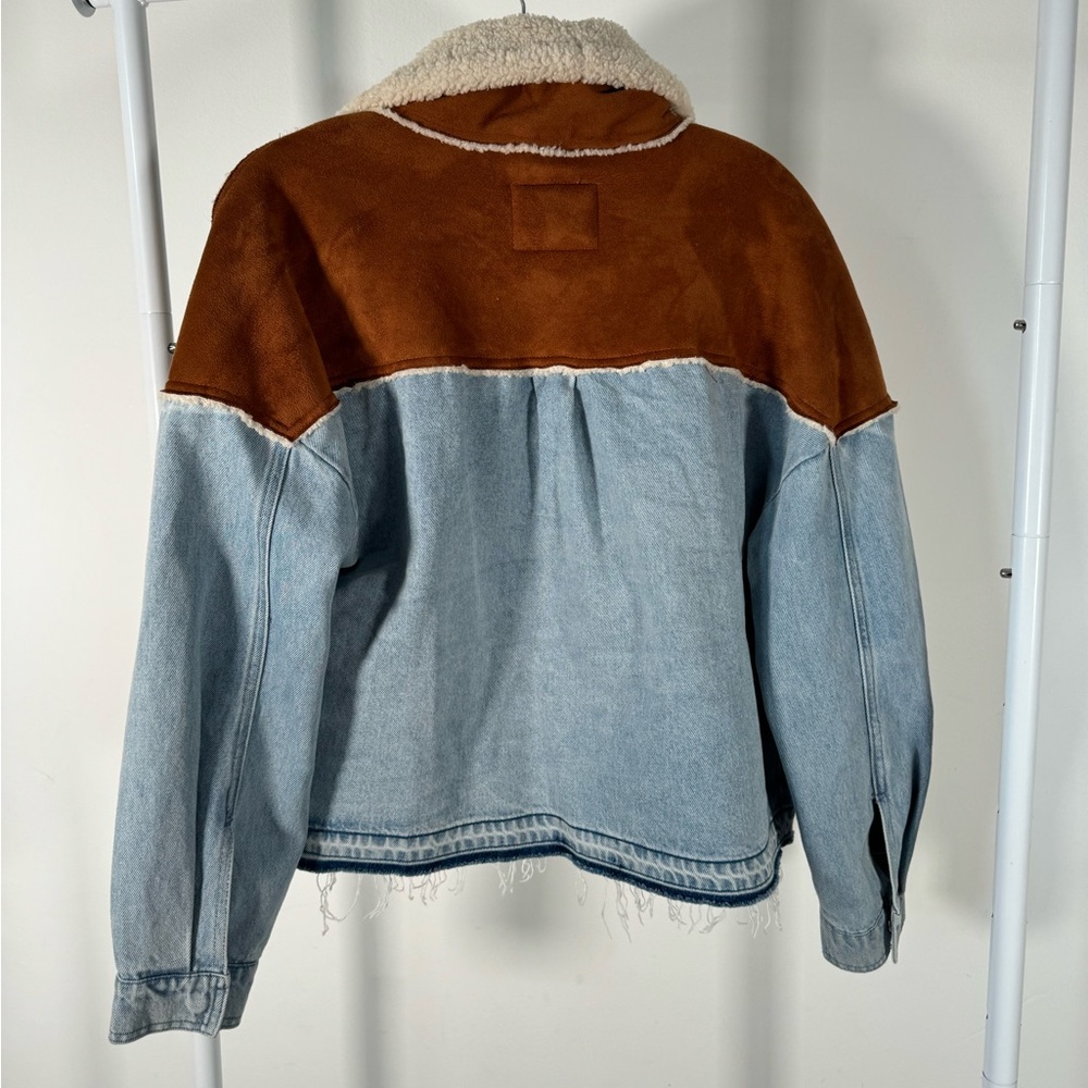 Jeans jacket - Picture 2 of 3